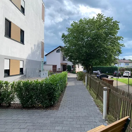 Penthouse Mit Alpenblick * Friedrichshafen