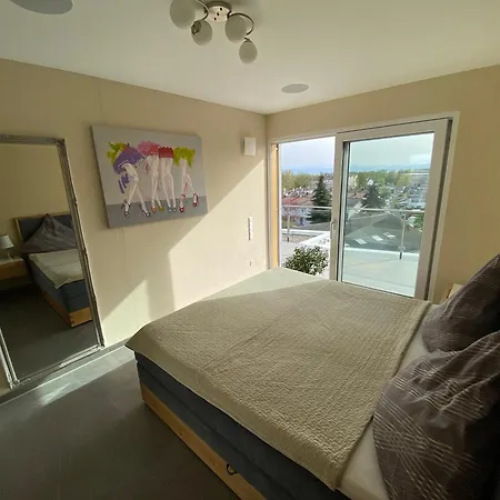Apartment Penthouse Mit Alpenblick Friedrichshafen