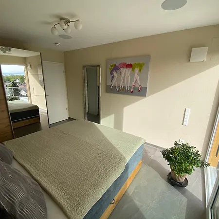 شقة Penthouse Mit Alpenblick