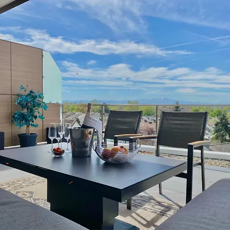 Penthouse Mit Alpenblick شقة فريدريشسهافن