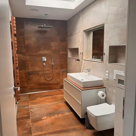 شقة Penthouse Mit Alpenblick