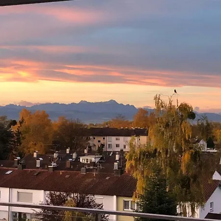 شقة Penthouse Mit Alpenblick