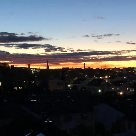 Daire Penthouse Mit Alpenblick Friedrichshafen